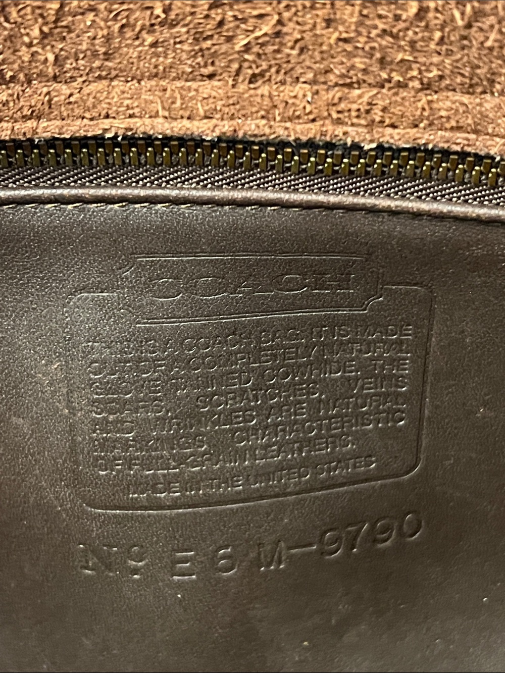 Vintage COACH City Bag 9790 Brown Leather Turnlock Crossbody w/Dust Bag & Charm - Picture 2 of 16